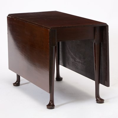 Lot 162 - George II Style Mahogany Drop-Leaf Table