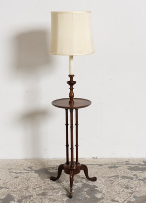 Lot 29 - Georgian Style Mahogany Floor Lamp