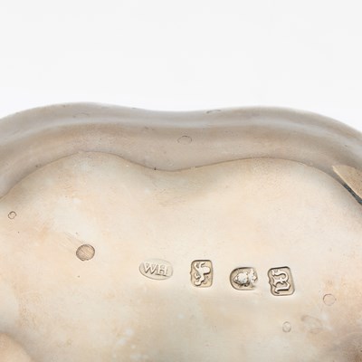 Lot 93 - Pair of George III Sterling Silver Sauce Tureens