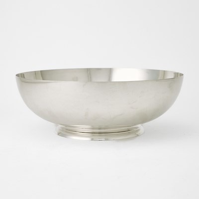 Lot 129 - Tiffany & Co. Sterling Silver Centerpiece Bowl
