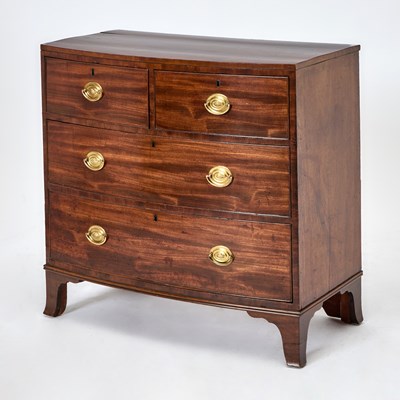 Lot 152 - George III Mahogany Bowfront Chest of Drawers