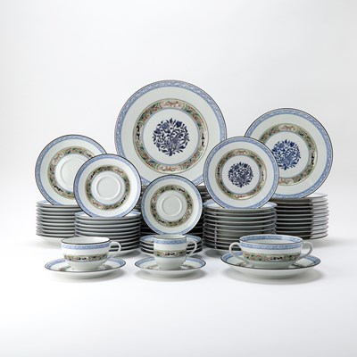 Lot 165 - Puiforcat Porcelain "Kan Sou" Pattern Dinner Service