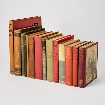 Lot 287 - A collection of books about crime in New York City