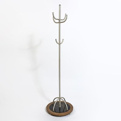 Lot 278 - Warren McArthur for Warren McArthur Furniture Co. Tubular Aluminum, Bakelite and Wood Coat Rack