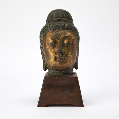 Lot 107 - A Chinese Gilt Bronze Head of Guanyin
