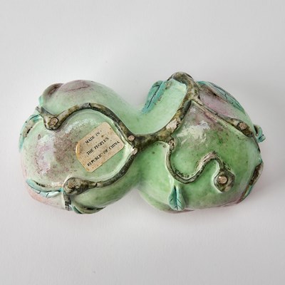 Lot 100 - Four Chinese Porcelain Washers