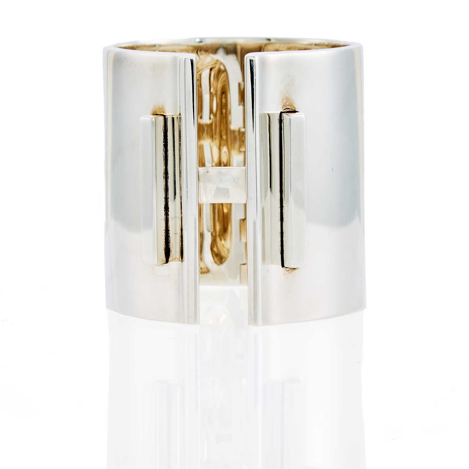 Lot 1014 - Tiffany & Co. Wide Sterling Silver 'T' Cuff Bracelet