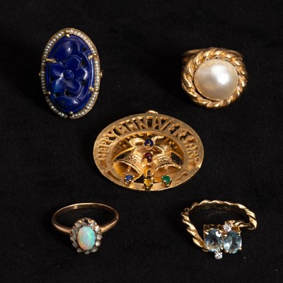 Lot 283 - Group of Gold and Gem-Set Jewelry