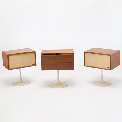 Lot 235 - KLH Model 20 Mid-Century Design Three-Piece Stereo System