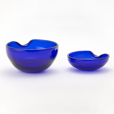 Lot 221 - Two Elsa Peretti for Tiffany & Co. Blown Glass 'Thumbprint' Bowls