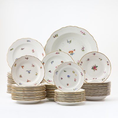 Lot 329 - Assembled Meissen Porcelain Floral Decorated Dinner Service