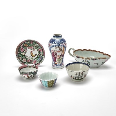 Lot 183 - Group of Chinese Export Porcelain Articles