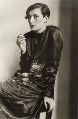 Lot 67 - August Sander Sekretärin beim Westdeutschen Rundfunk in Köln 1931