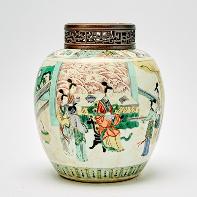 Lot 552 - A Chinese Famille Verte Porcelain Jar