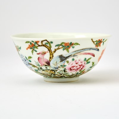 Lot 579 - A Chinese Famille Rose Porcelain Bowl