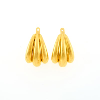Lot 1120 - Pair of Gold Earring Pendants