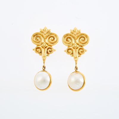 Lot 1010 - Pair of Gold and Mabé Pearl Pendant-Earrings