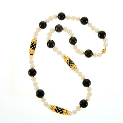 Lot 1107 - Gold, Black Enamel, Cultured Pearl and Black Onyx Bead Necklace