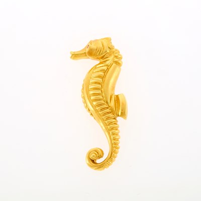 Lot 1087 - Gold Seahorse Brooch