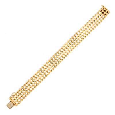 Lot 1033 - Gold Link Bracelet