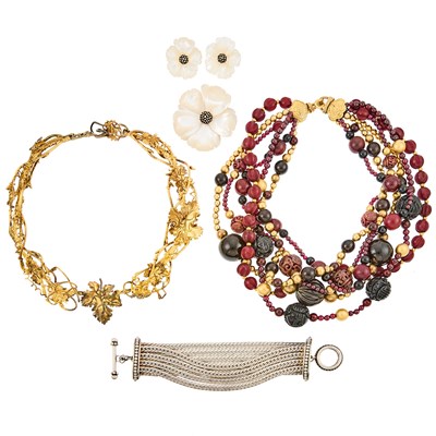 Lot 1235 - Stephen Dweck Group of Jewelry