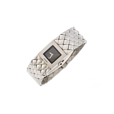 Lot 1095 - Chanel Stainless Steel 'Matelassée' Wristwatch
