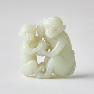 Lot 404 - A Chinese White Jade 'Monkey Group'