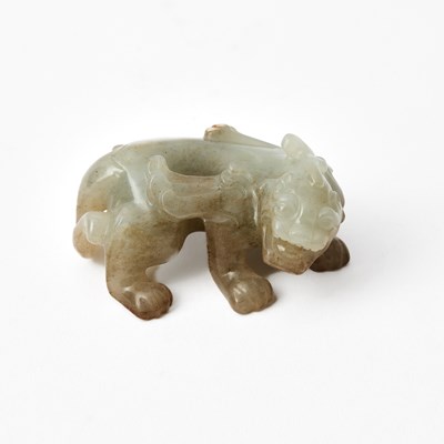 Lot 354 - A Chinese Celadon Jade Carving of Pixiu