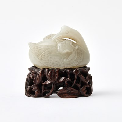 Lot 422 - A Chinese White Jade Carving of a Crane