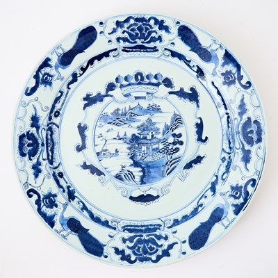 Lot 188 - A Chinese Blue and White Export Porcelain Dish