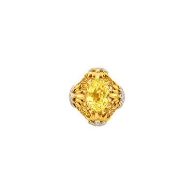 Lot 107 - Tiffany & Co. Gold, Platinum, Yellow Sapphire, Yellow Beryl and Diamond Ring