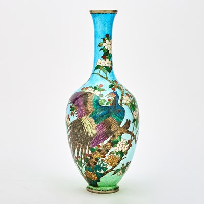 Lot 622 - A Japanese Ginbari Cloisonne Enamel Vase