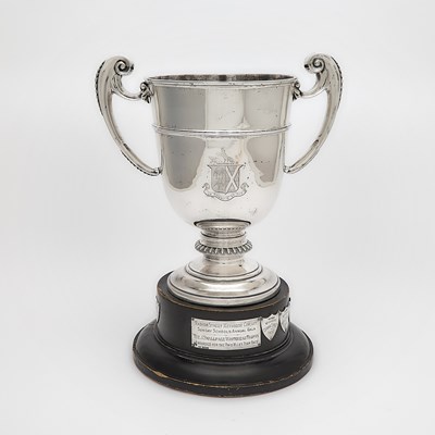 Lot 188 - Edward VII Sterling Silver Two Handled Cup