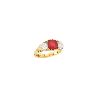 Lot 154 - Antique Gold, Red Spinel and Diamond Ring