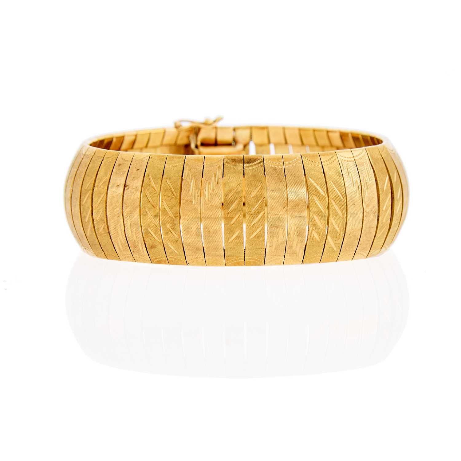 Lot 1056 - Two-Color Gold Bracelet