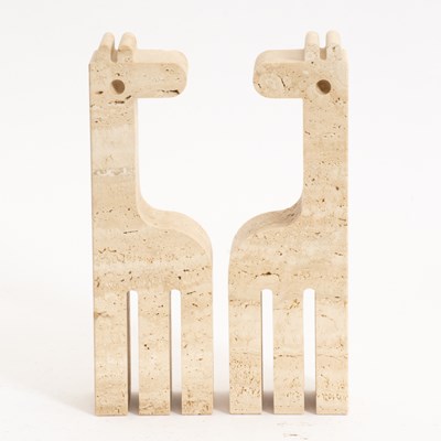 Lot 266 - Pair of Fratelli Mannelli Travertine Giraffe Bookends