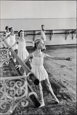 Lot Henri Cartier-Bresson, Bolshoi Ballet School, Moscow, USSR, 1954