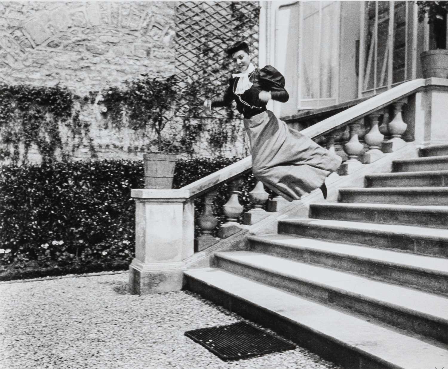 Lot 8 - Jacques Henri Lartique, Bichonnade, 1905