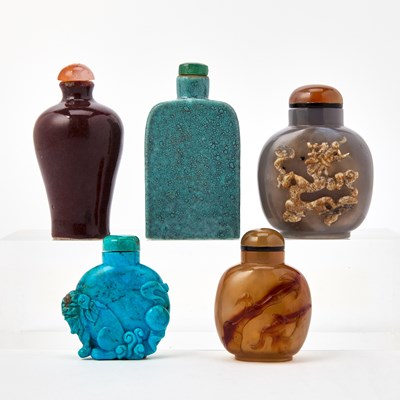 Lot 305 - Five Chinese Hardstone and Porcelain Snuff Bottles
