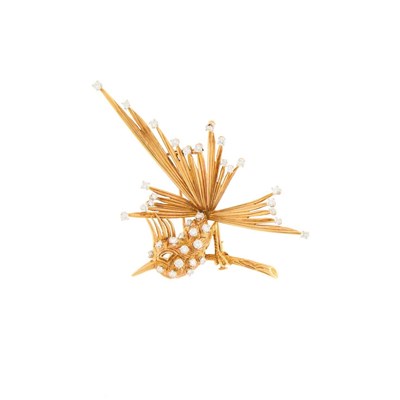 Lot 1015 - Linz Gold and Diamond Bird Brooch, France