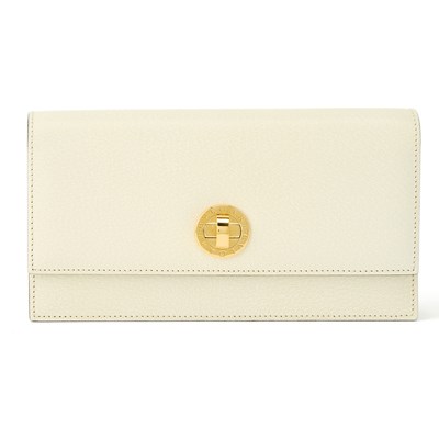 Lot 150 - Bulgari Cream Leather Clutch