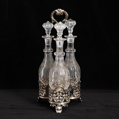 Lot 101 - Silver Plated Cruet Stand