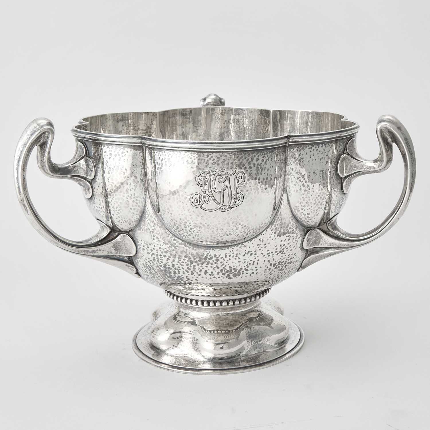 Lot 165 - Edward VII Sterling Silver Three Handled Bowl