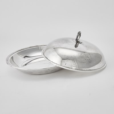 Lot 171 - Horse Racing Interest: George III Sterling Silver Covered Dish