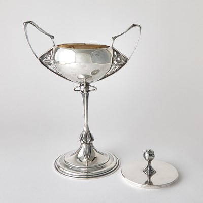 Lot 164 - Equestrian Interest: Victorian Art Nouveau Sterling Silver Two-Handled Trophy