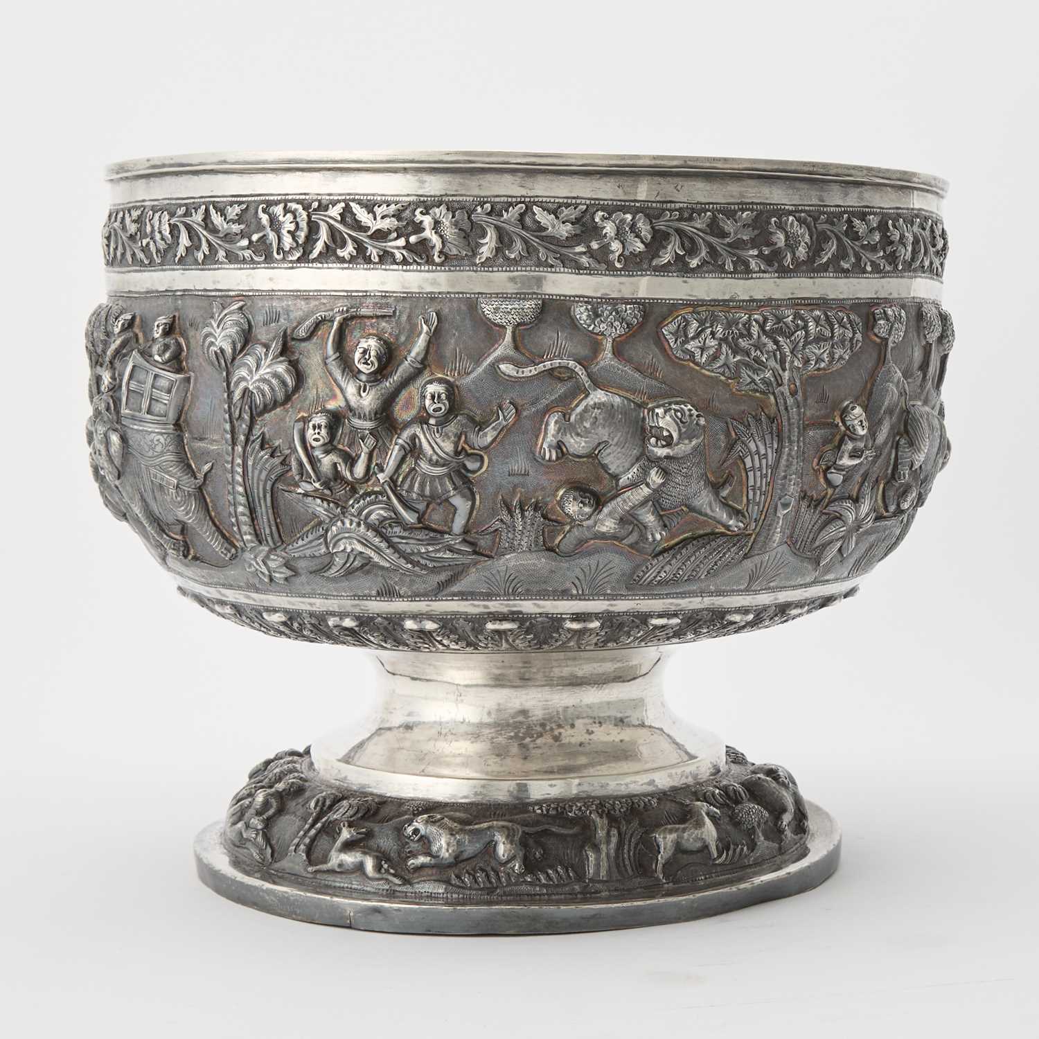 Lot 162 - Anglo Indian Silver Punch Bowl