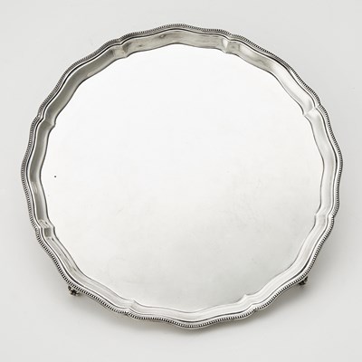 Lot 198 - Elizabeth II Sterling Silver Salver