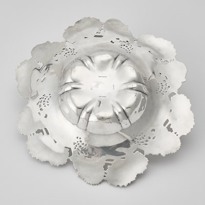 Lot 133 - Dominick & Haff Sterling Silver Centerpiece Bowl