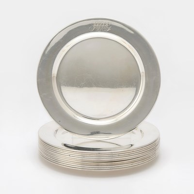 Lot 182 - Set of Twelve Reed & Barton Sterling Silver Dinner Plates