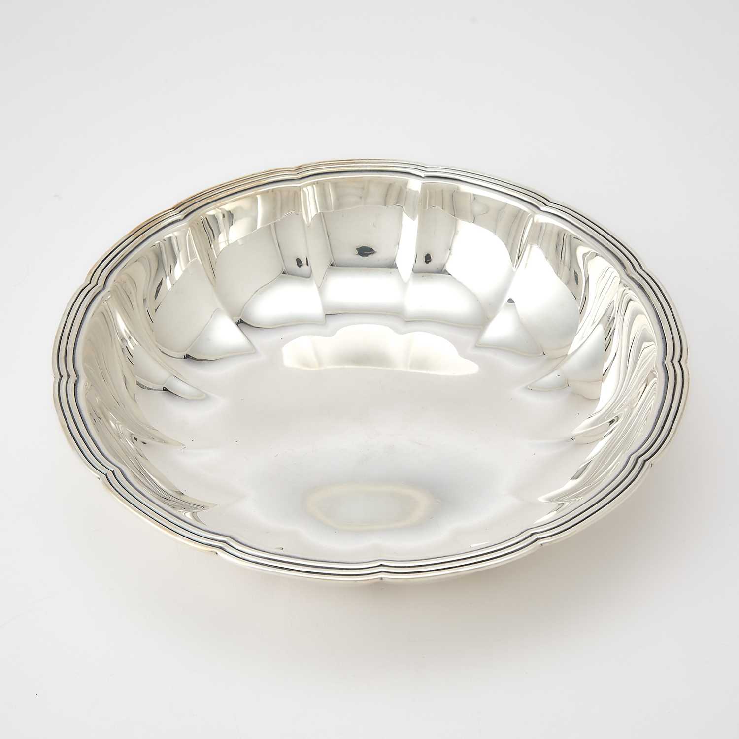 Lot 158 - Tiffany & Co. Sterling Silver Open Vegetable Bowl